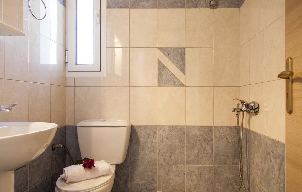 Apolpaina L Apartments Bagian luar foto