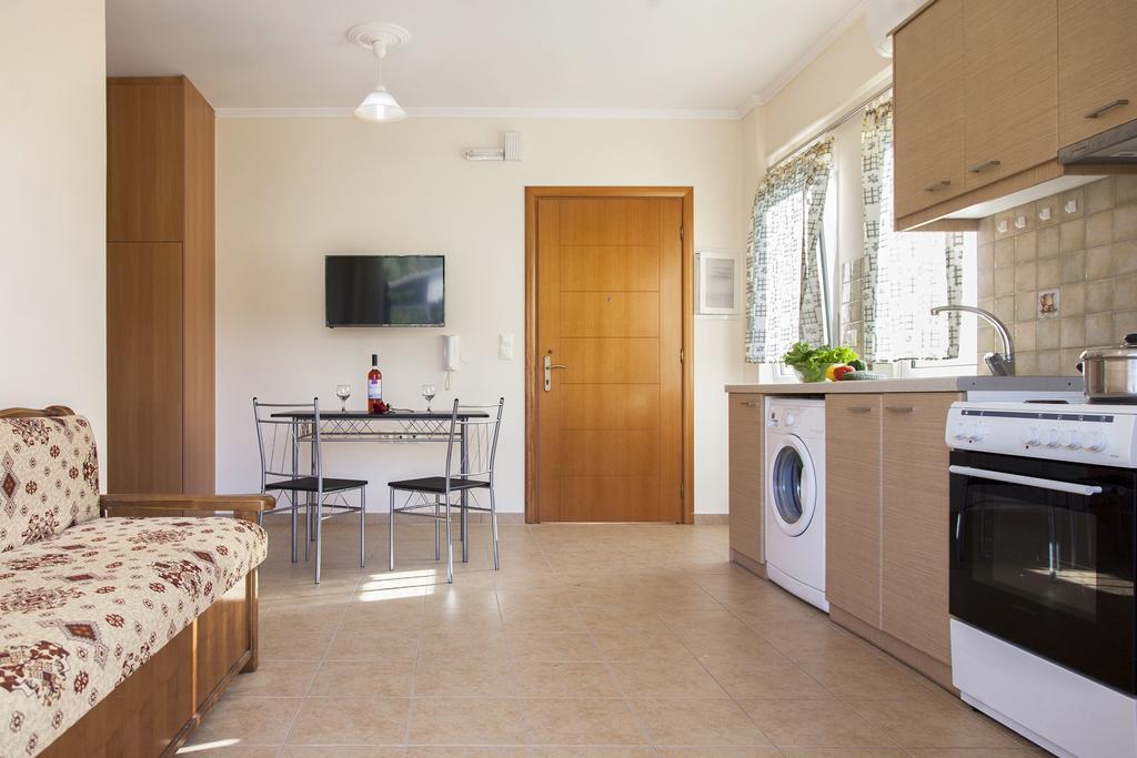 Apolpaina L Apartments Bagian luar foto