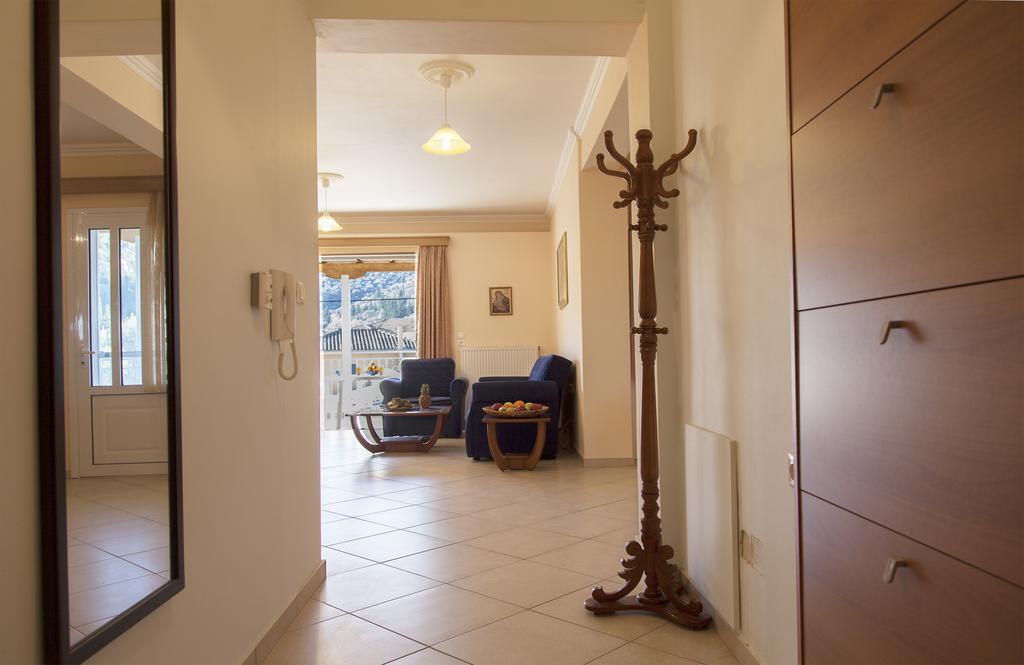 Apolpaina L Apartments Bagian luar foto