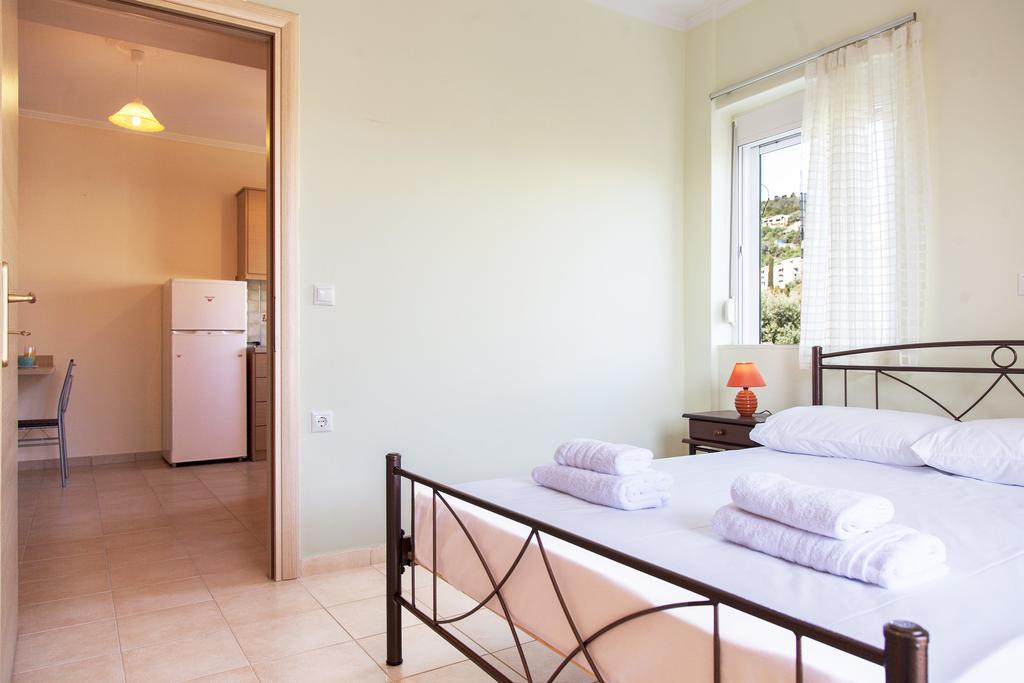 Apolpaina L Apartments Bagian luar foto